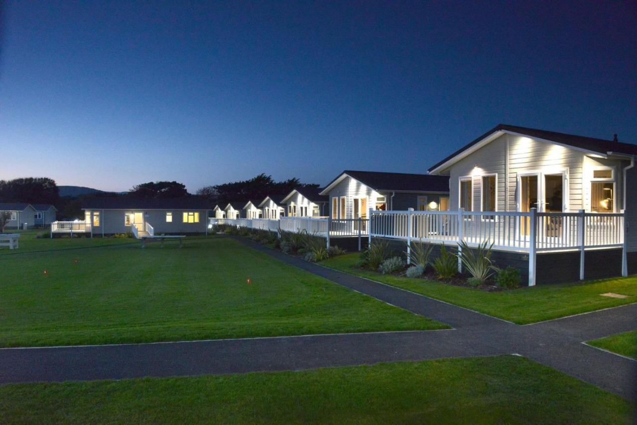 Croyde Bay Hotel Or Self Catering Exterior photo